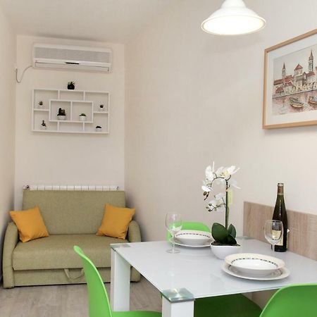 Apartments Viki Trogir Extérieur photo