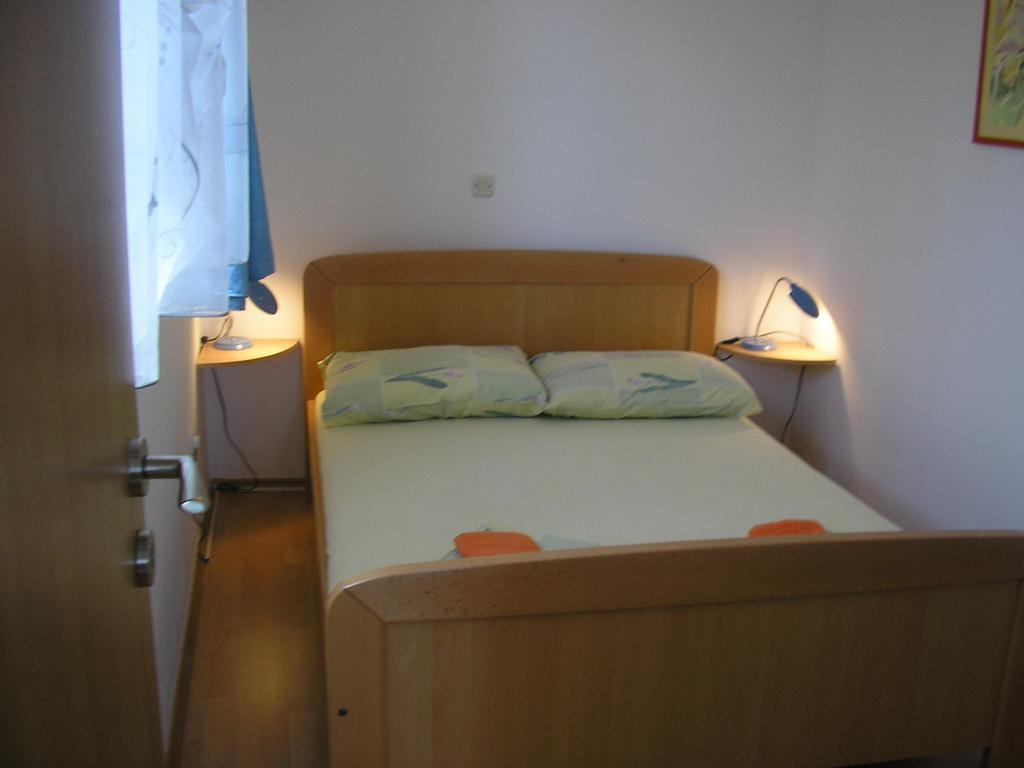 Apartments Viki Trogir Extérieur photo