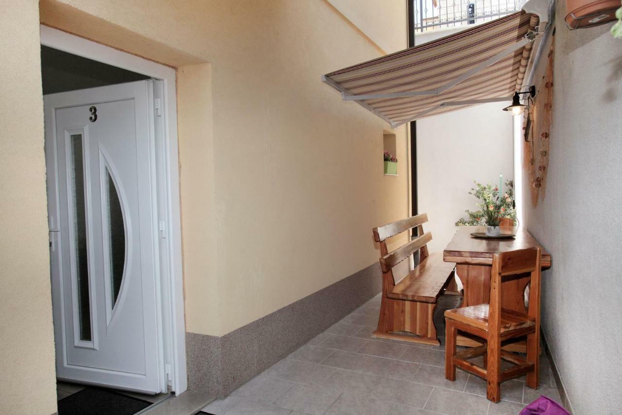 Apartments Viki Trogir Extérieur photo